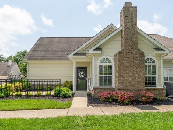 825 S Browns Ln, Unit 1904, Gallatin, TN 37066