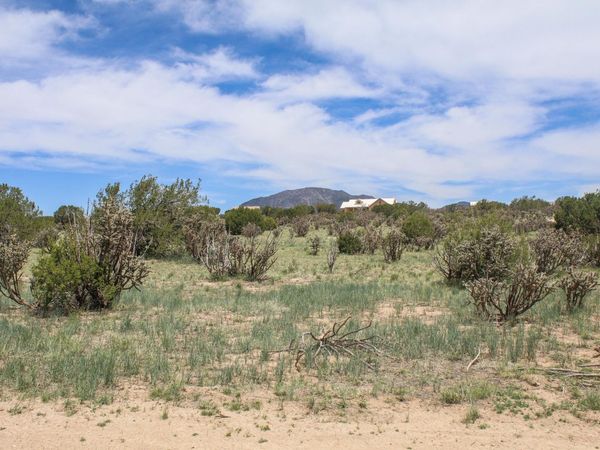 1 Taluca Court, Edgewood, NM 87015