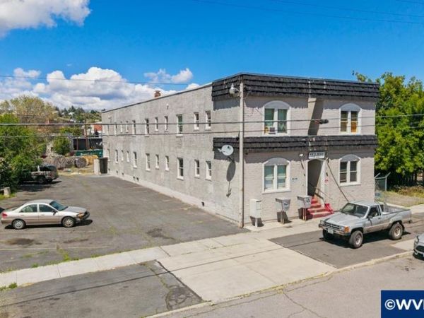 224 S Broad (A - W) St, Klamath Falls, OR 97601