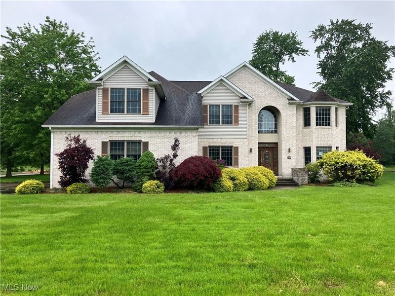 1254 Maxfli Drive, Akron, OH 44312 Photo 2