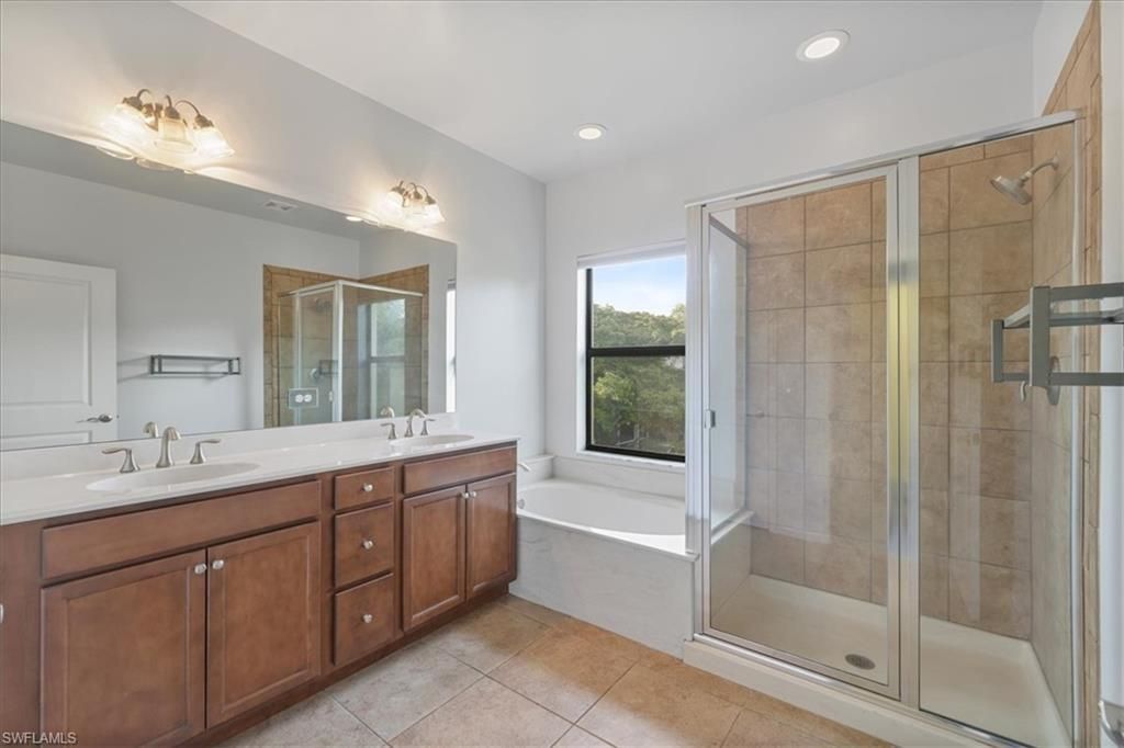 15850 Portofino Springs Blvd, Unit 104, Fort Myers, FL 33908 Photo