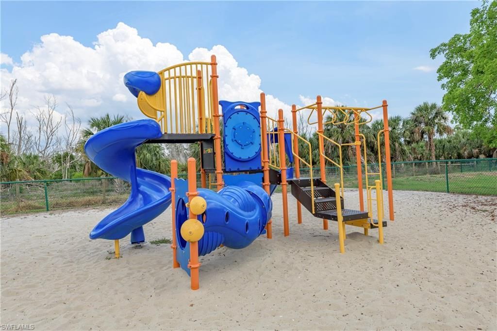 1769 Four Mile Cove Pkwy, Unit 915, Cape Coral, FL 33990 Photo