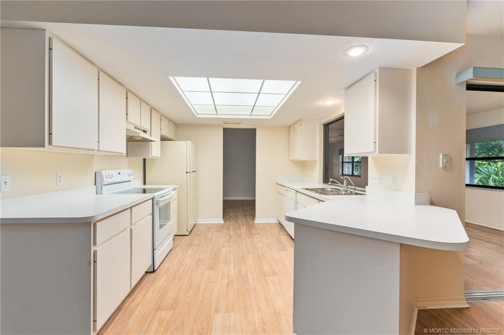 542 SE Woods Edge Trail, Stuart, FL 34997 Photo