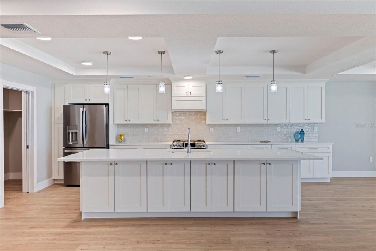 14048 Gulf Boulevard, Unit 201, Madeira Beach, FL 33708 Photo
