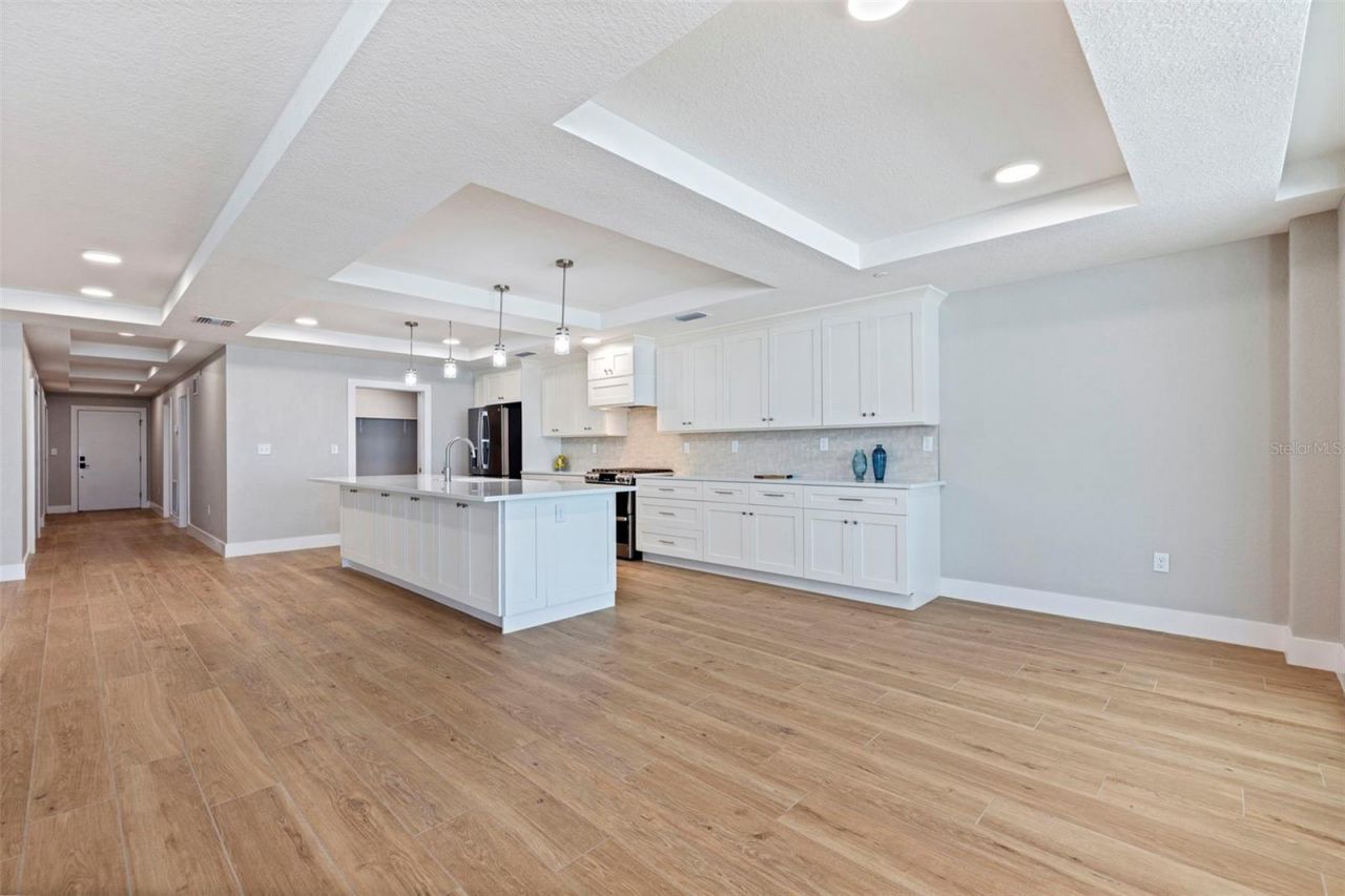 14048 Gulf Boulevard, Unit 201, Madeira Beach, FL 33708 Photo