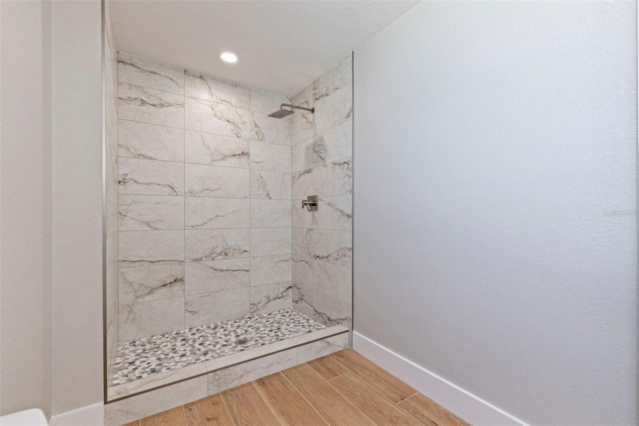 14048 Gulf Boulevard, Unit 201, Madeira Beach, FL 33708 Photo