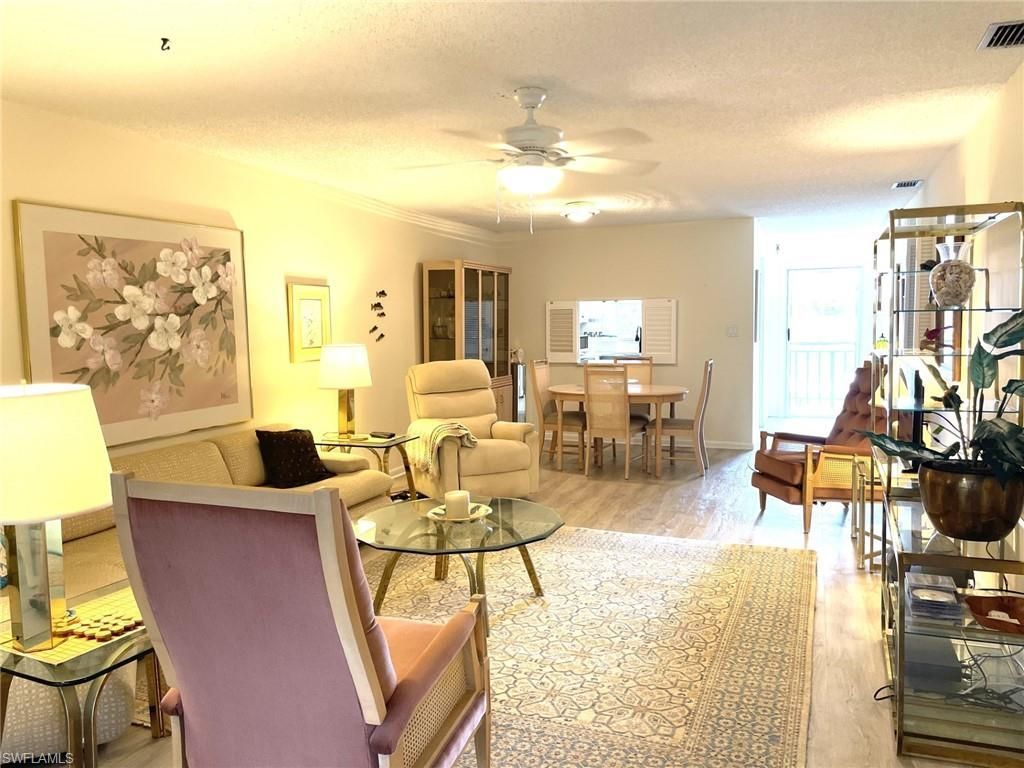 325 Charlemagne Blvd, Unit B207, Naples, FL 34112 Photo