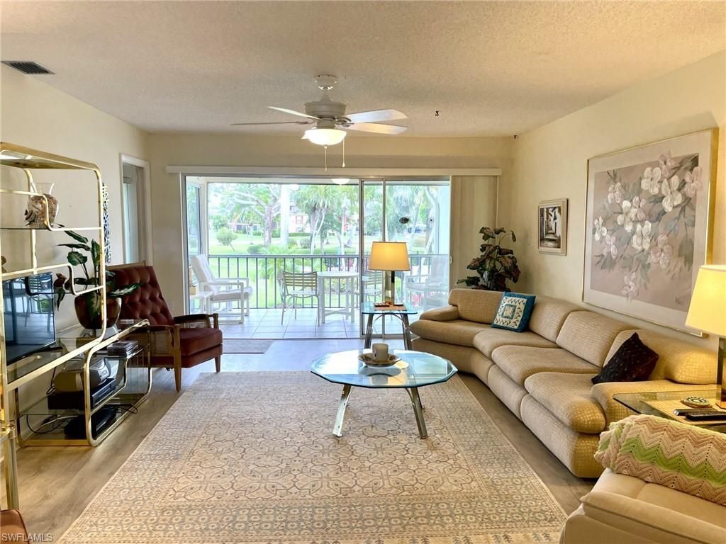325 Charlemagne Blvd, Unit B207, Naples, FL 34112 Photo