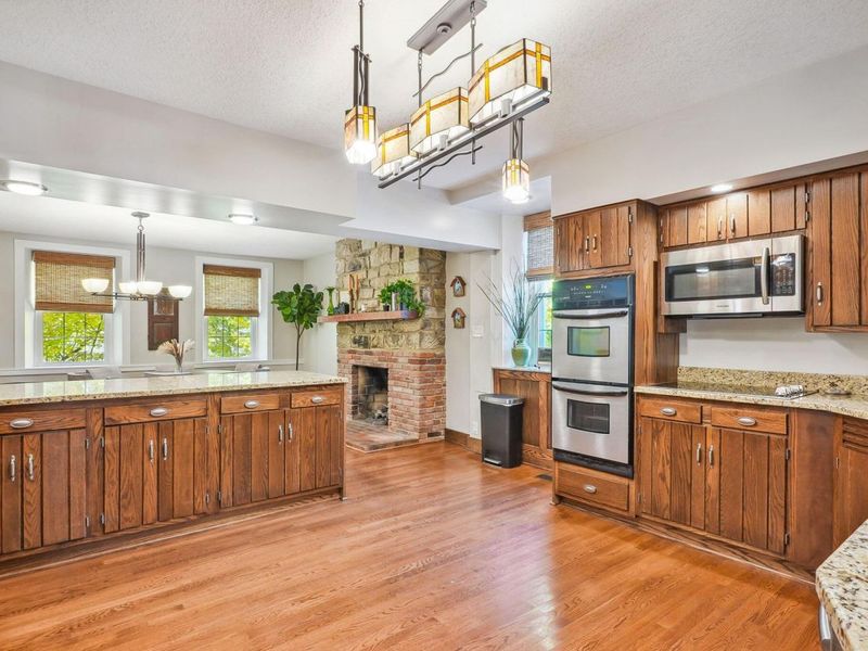 1444 Blue Jay Road, Heath, OH 43056 Photo 11