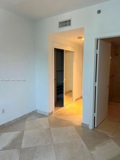 1050 Brickell, Unit 3314, Miami, FL 33131 Photo