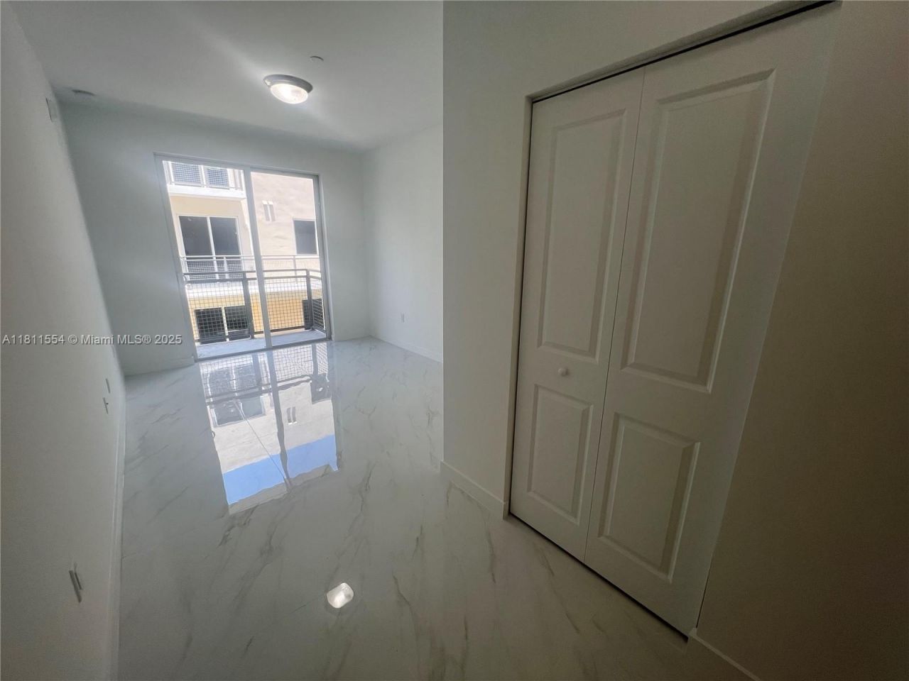 1010 SW 69th Ave, Unit 212, Miami, FL 33144 Photo