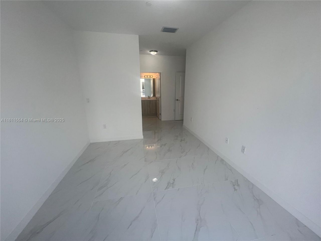 1010 SW 69th Ave, Unit 212, Miami, FL 33144 Photo