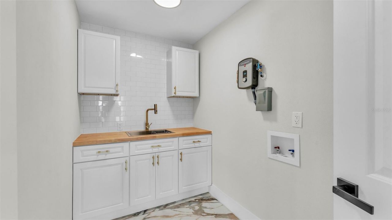 390 Windermere Drive, Lakeland, FL 33809 Photo