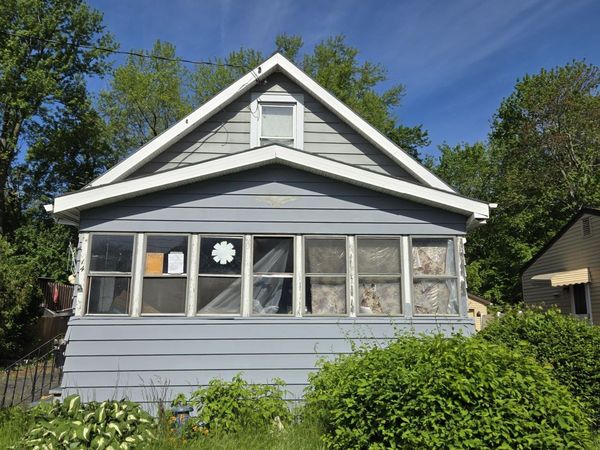 14 Western Avenue, Watervliet, NY 12189