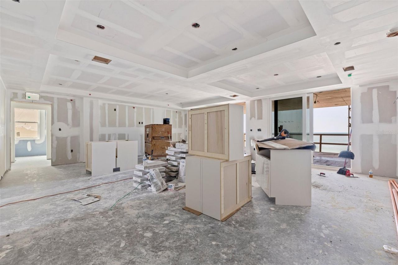 14048 Gulf Boulevard, Unit 302, Madeira Beach, FL 33708 Photo