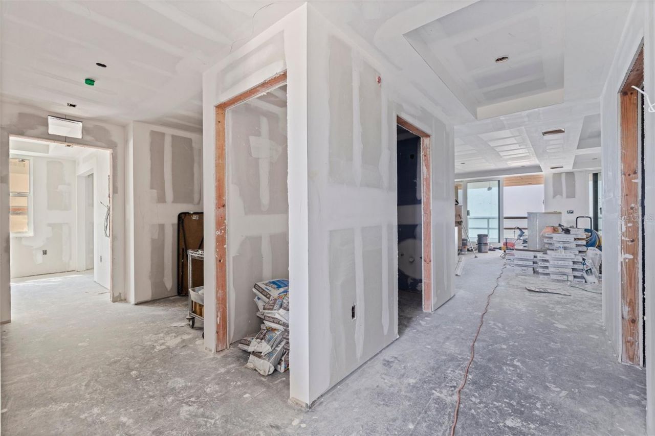 14048 Gulf Boulevard, Unit 302, Madeira Beach, FL 33708 Photo