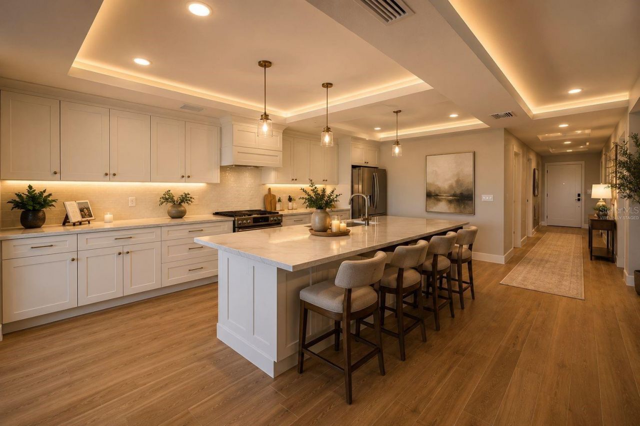 14048 Gulf Boulevard, Unit 302, Madeira Beach, FL 33708 Photo