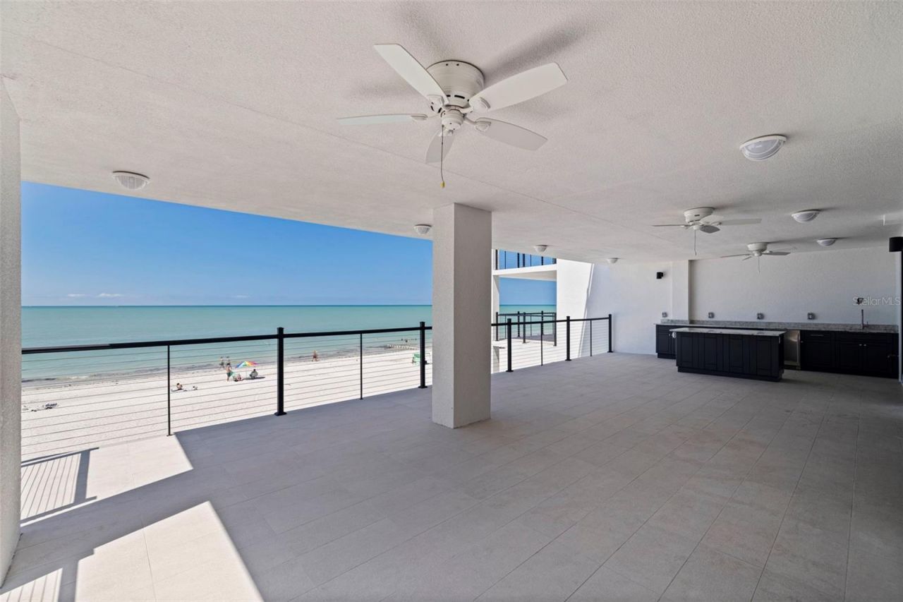 14048 Gulf Boulevard, Unit 302, Madeira Beach, FL 33708 Photo