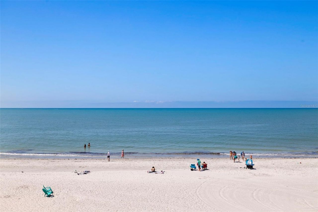 14048 Gulf Boulevard, Unit 302, Madeira Beach, FL 33708 Photo