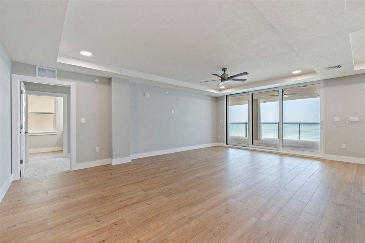 14048 Gulf Boulevard, Unit 302, Madeira Beach, FL 33708 Photo