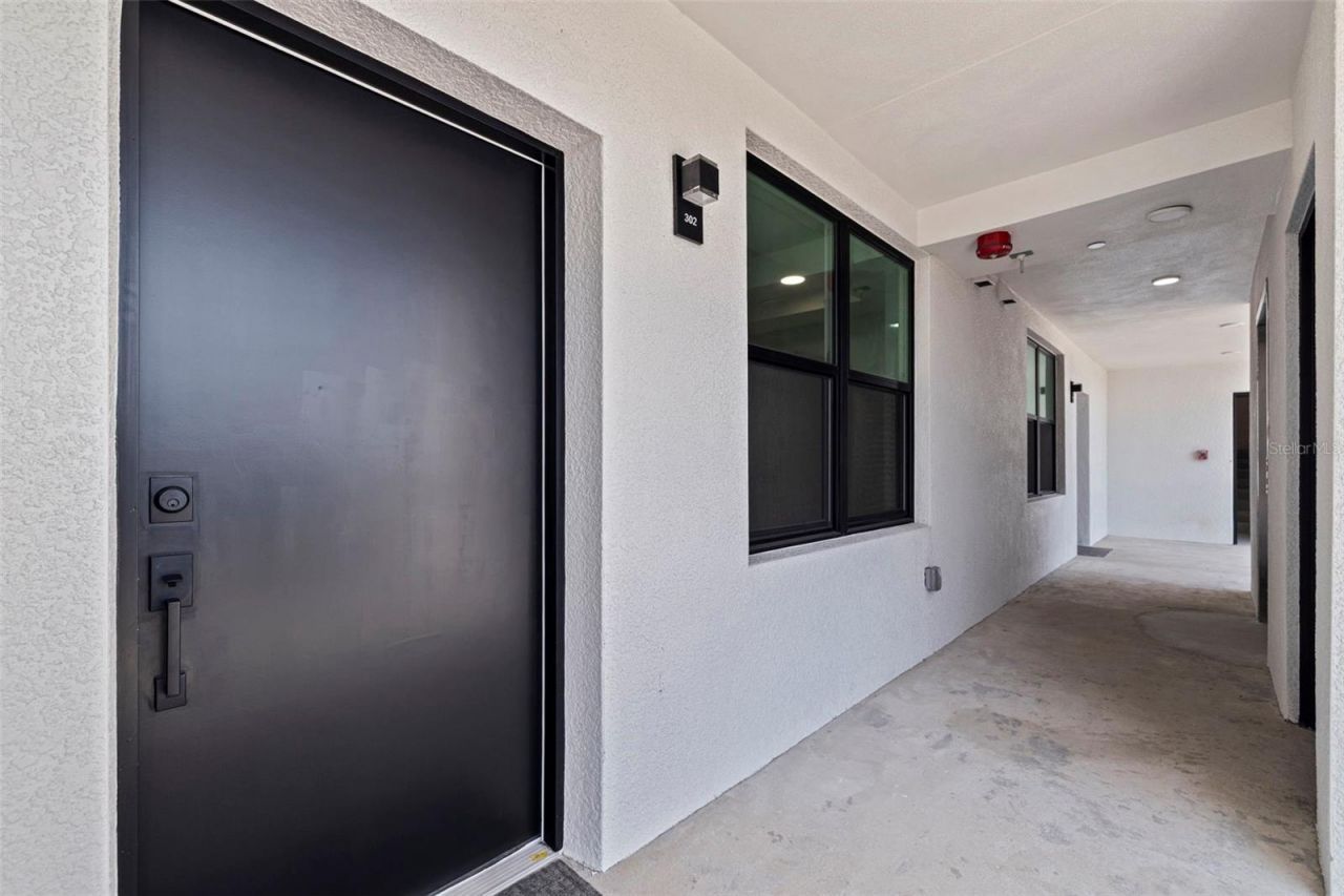 14048 Gulf Boulevard, Unit 302, Madeira Beach, FL 33708 Photo