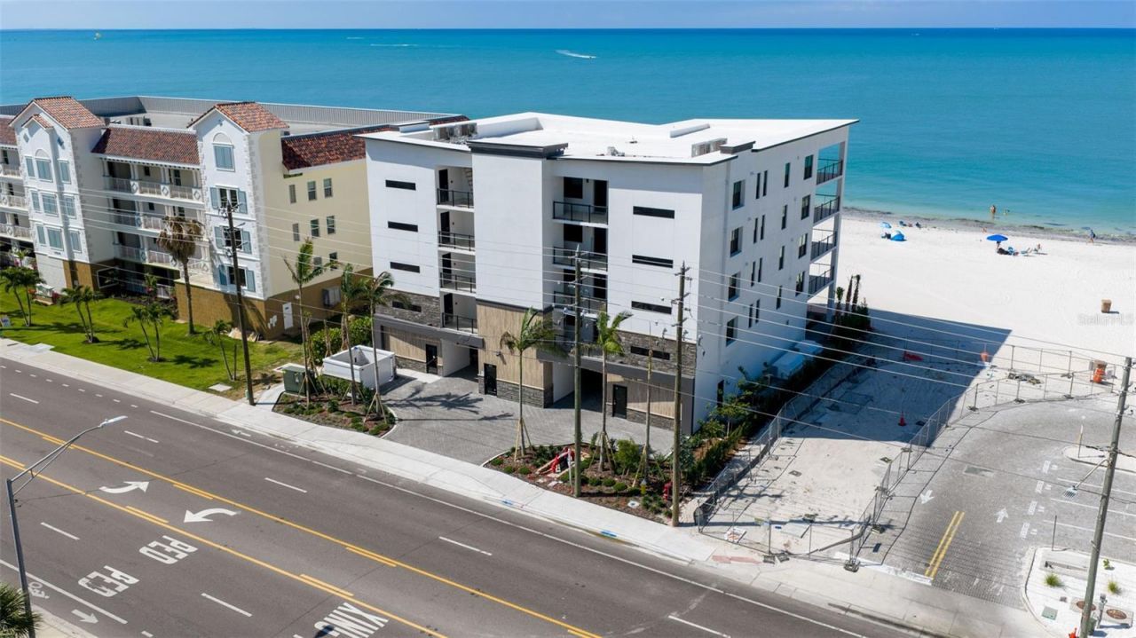 14048 Gulf Boulevard, Unit 302, Madeira Beach, FL 33708 Photo