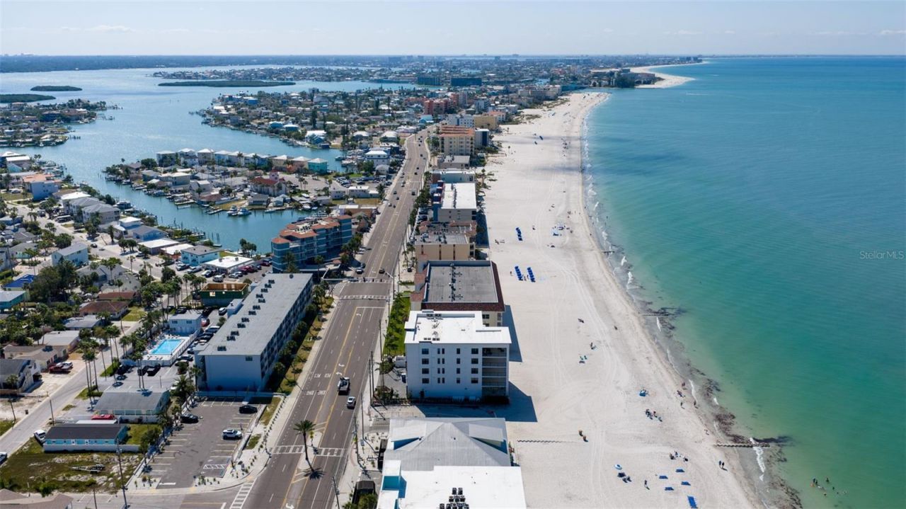 14048 Gulf Boulevard, Unit 302, Madeira Beach, FL 33708 Photo