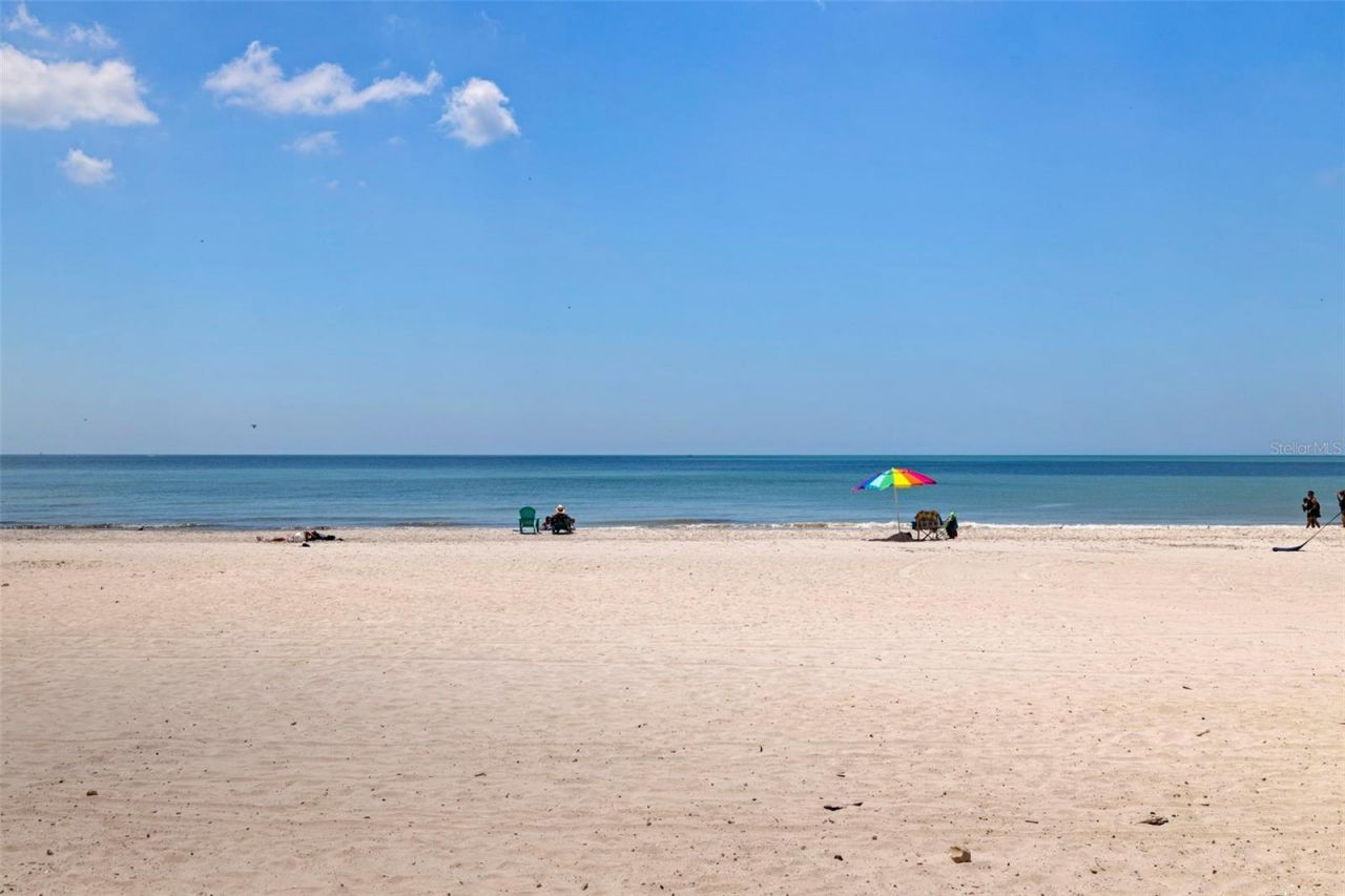 14048 Gulf Boulevard, Unit 302, Madeira Beach, FL 33708 Photo