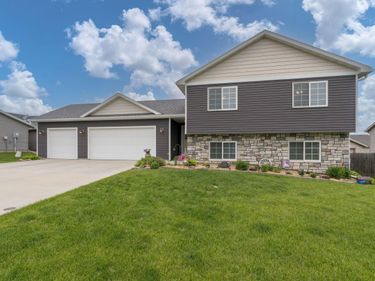 641 Beverly Street, Wanamingo, MN 55983