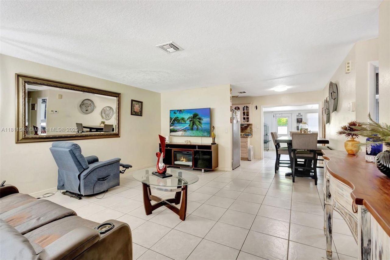 4035 N 110th Ave N, West Palm Beach, FL 33411 Photo