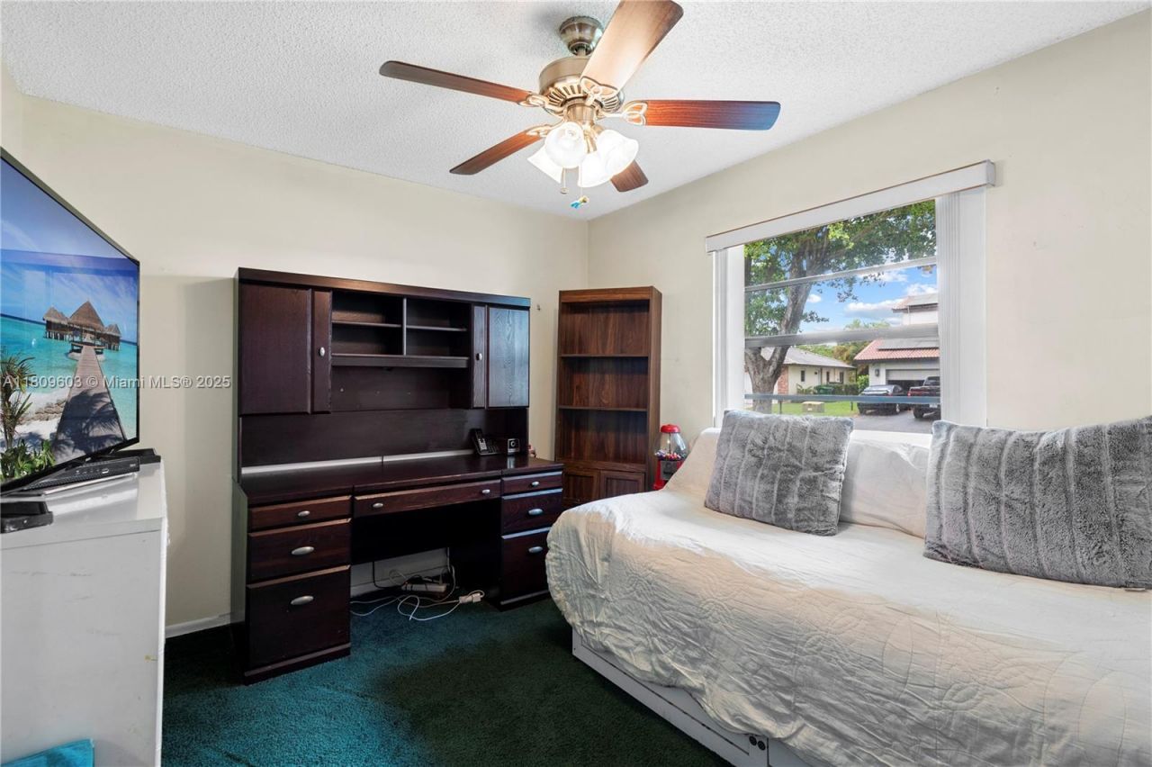 988 NW 110th Ave, Coral Springs, FL 33071 Photo