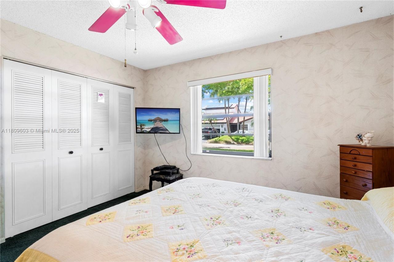 988 NW 110th Ave, Coral Springs, FL 33071 Photo