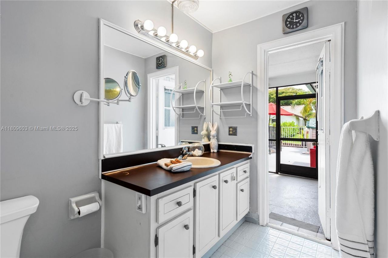 988 NW 110th Ave, Coral Springs, FL 33071 Photo