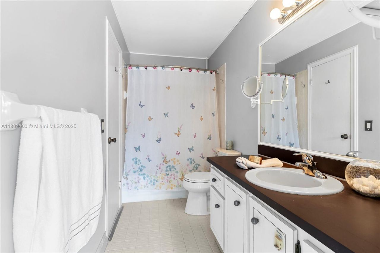 988 NW 110th Ave, Coral Springs, FL 33071 Photo