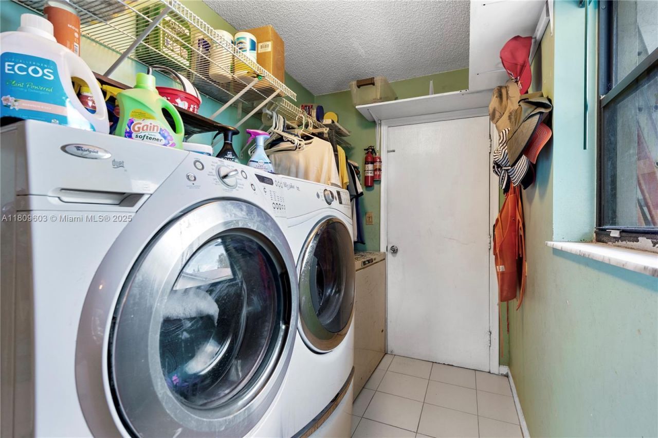 988 NW 110th Ave, Coral Springs, FL 33071 Photo