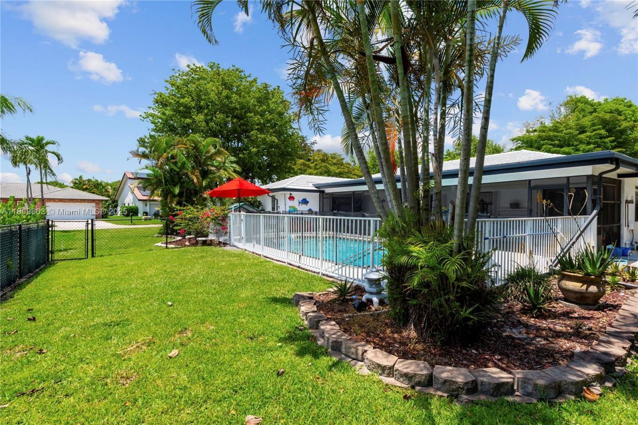 988 NW 110th Ave, Coral Springs, FL 33071 Photo