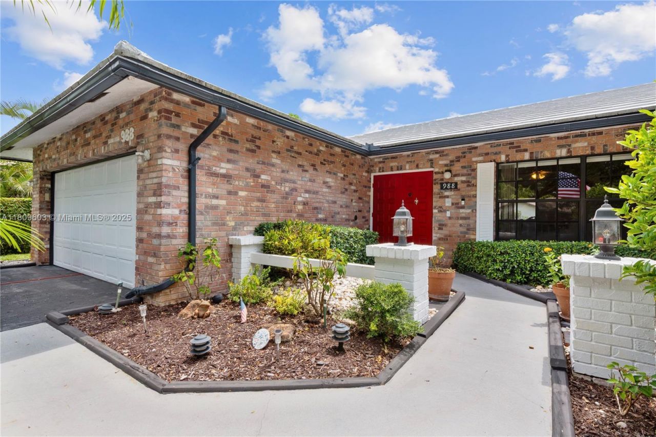 988 NW 110th Ave, Coral Springs, FL 33071 Photo