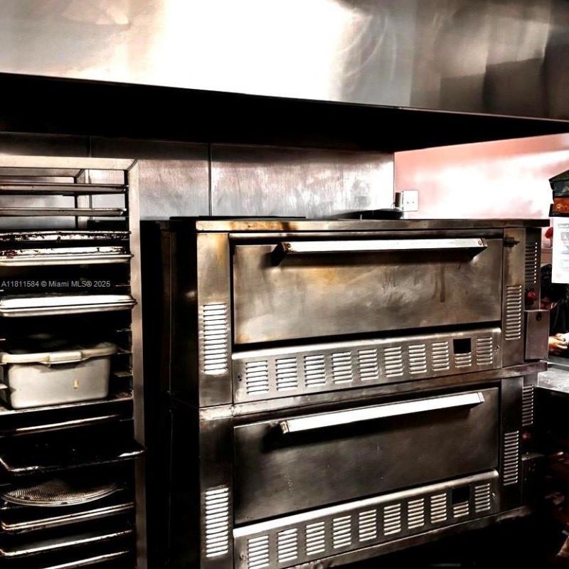 Undisclosed, Kendall, FL 33193 Photo