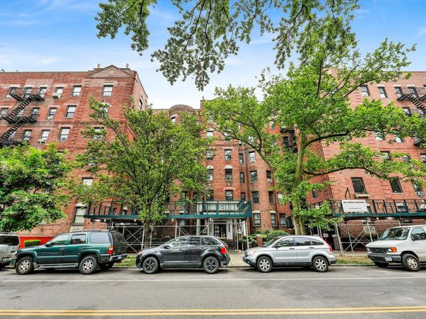 50 Lefferts Avenue, Unit 6M, Brooklyn, NY 11225