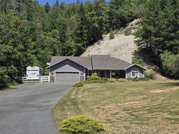 800 Palomino Drive, Grants Pass, OR 97526