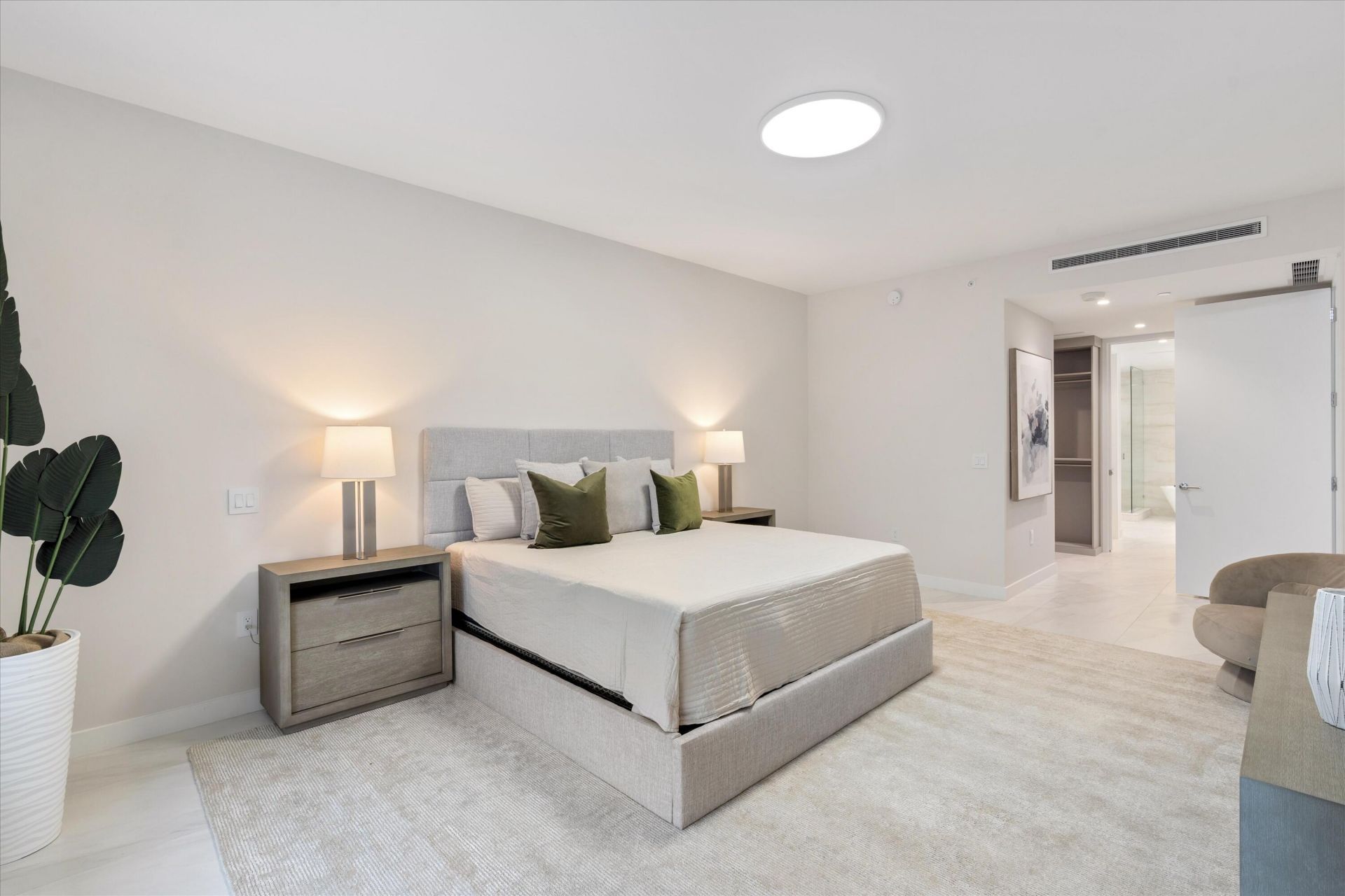 220 SE Mizner Boulevard, Unit 409, Boca Raton, FL 33432 Photo