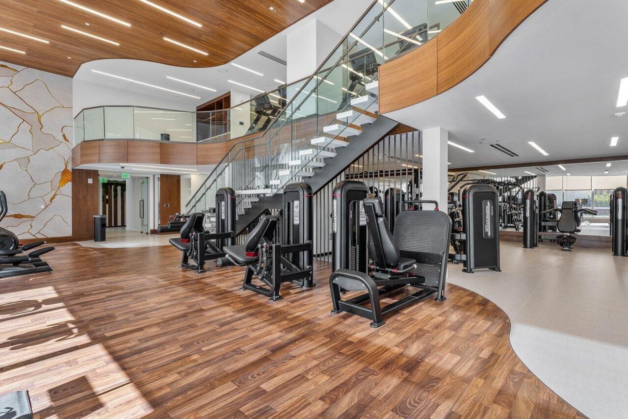 220 SE Mizner Boulevard, Unit 409, Boca Raton, FL 33432 Photo