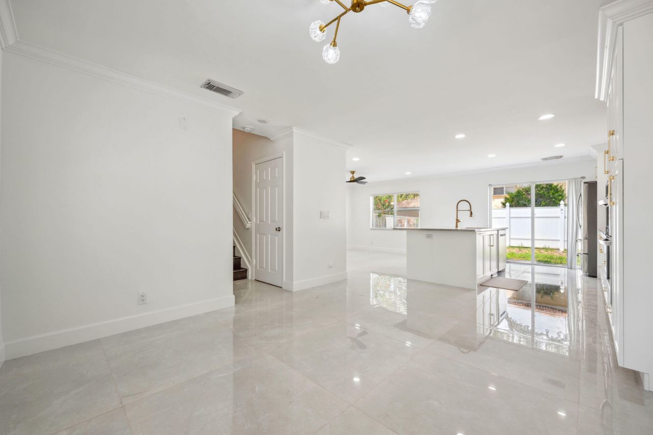 3460 Commodore Court, West Palm Beach, FL 33411 Photo