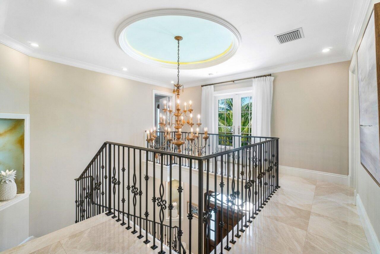 134 Seagate Road, Palm Beach, FL 33480 Photo