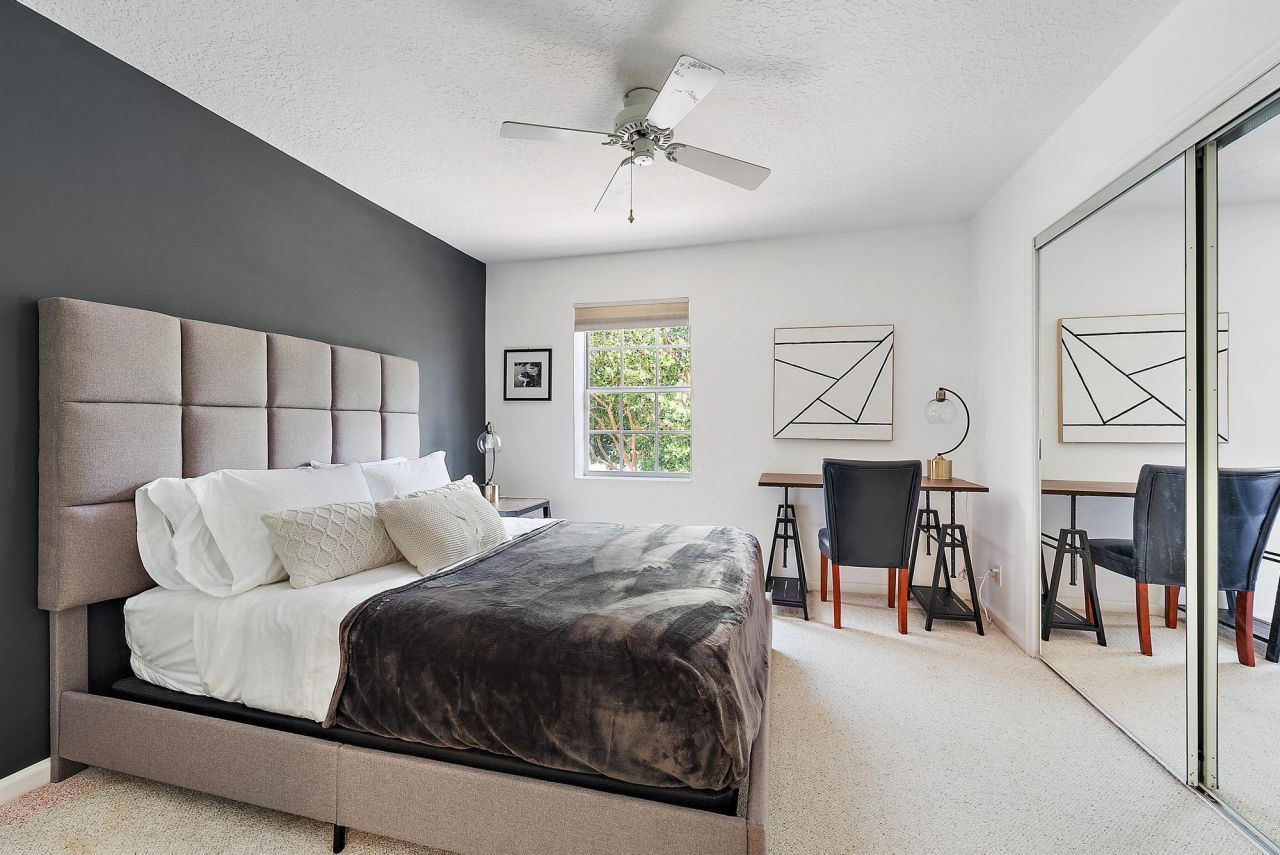 8208 Heritage Club Drive, West Palm Beach, FL 33412 Photo