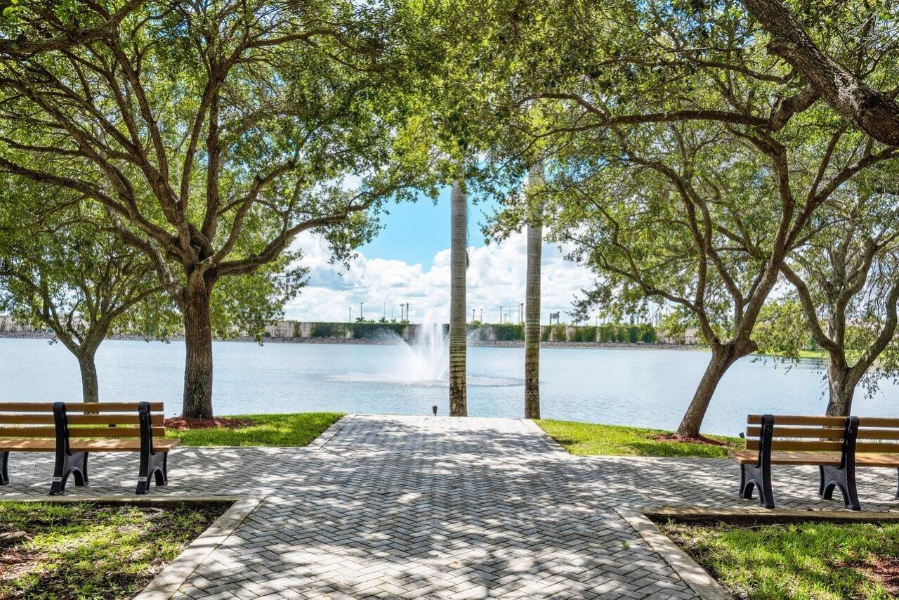 10290 NW 60th Place, Parkland, FL 33076 Photo