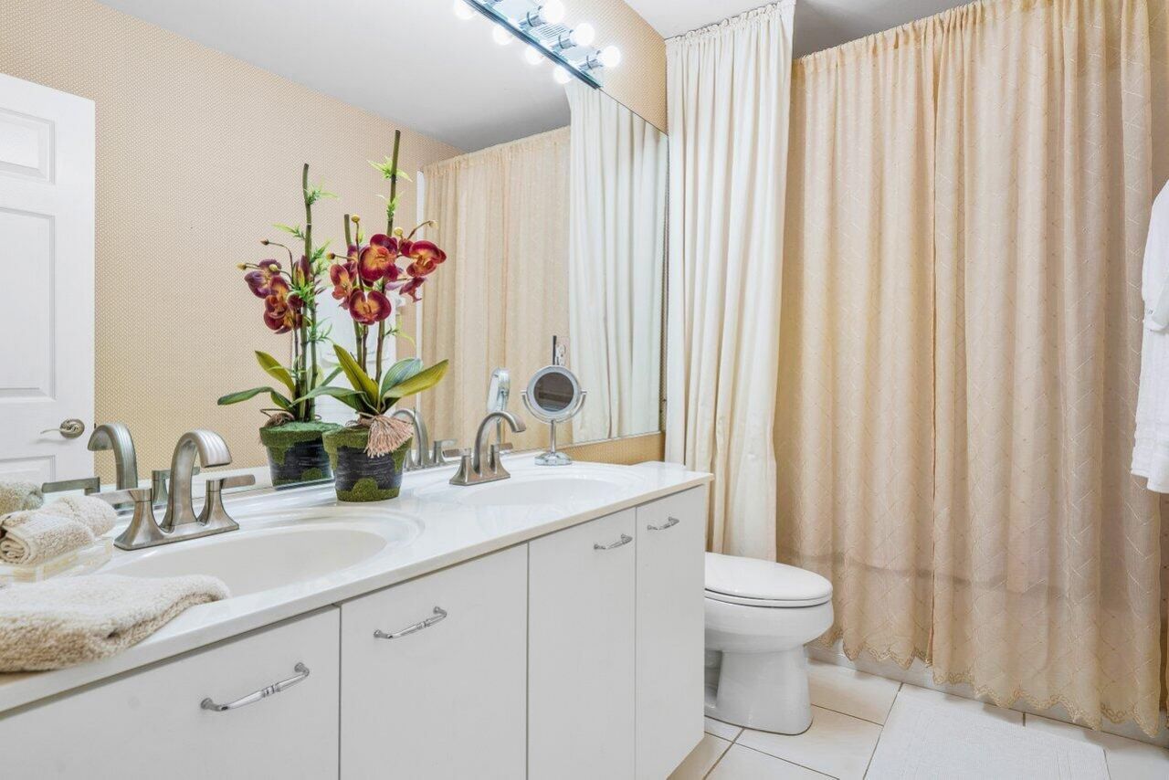 10290 NW 60th Place, Parkland, FL 33076 Photo