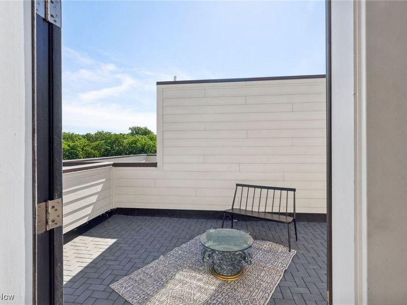 11225 N Park Place, Unit 19, Cleveland, OH 44104 Photo 35