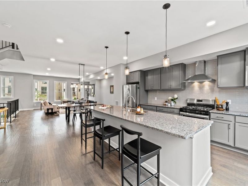 11233 N Park Place, Unit 23, Cleveland, OH 44104 Photo 10