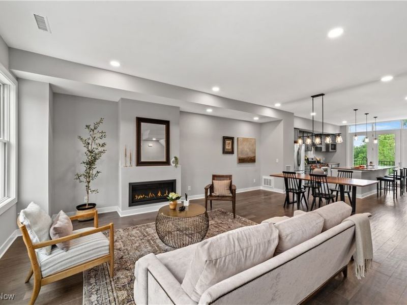 11233 N Park Place, Unit 23, Cleveland, OH 44104 Photo 15